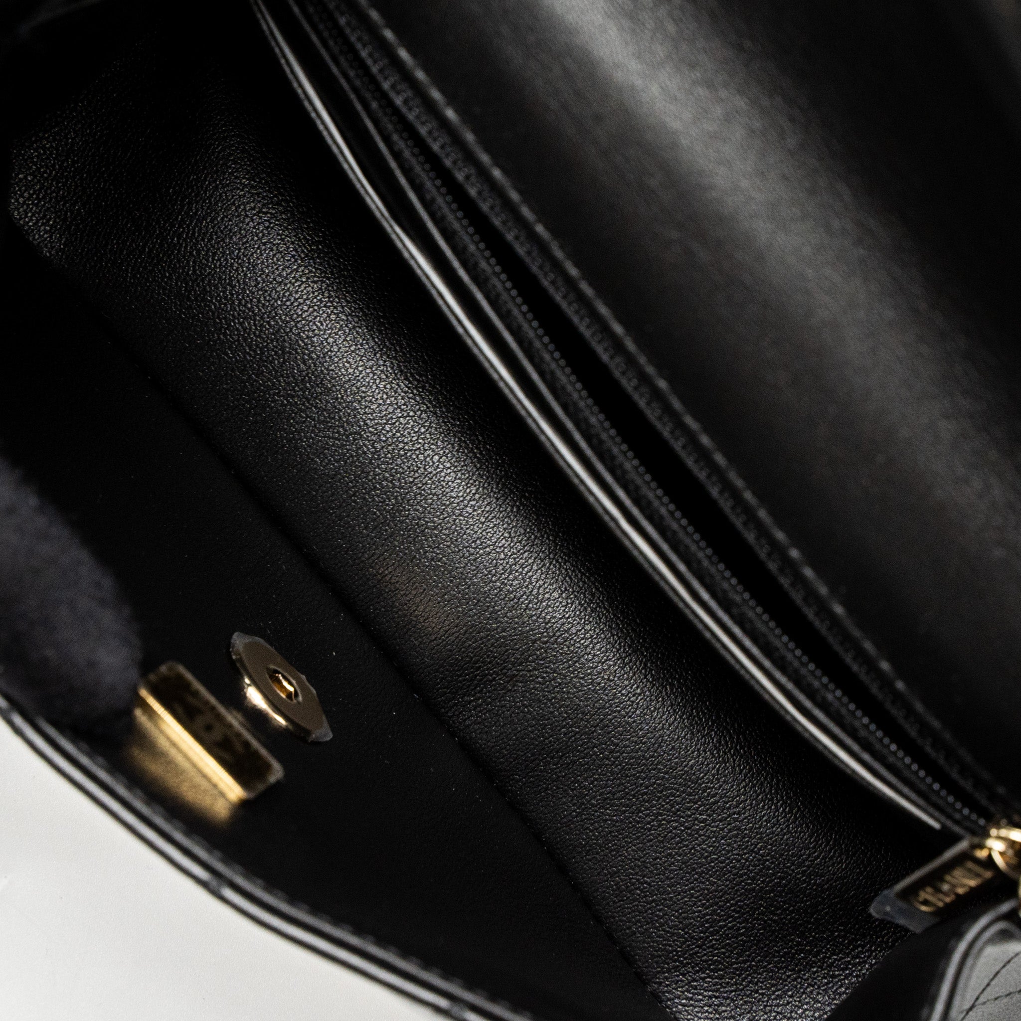 Chanel Mini Rectangular Flap Bag Lambskin Black L (Microchip)