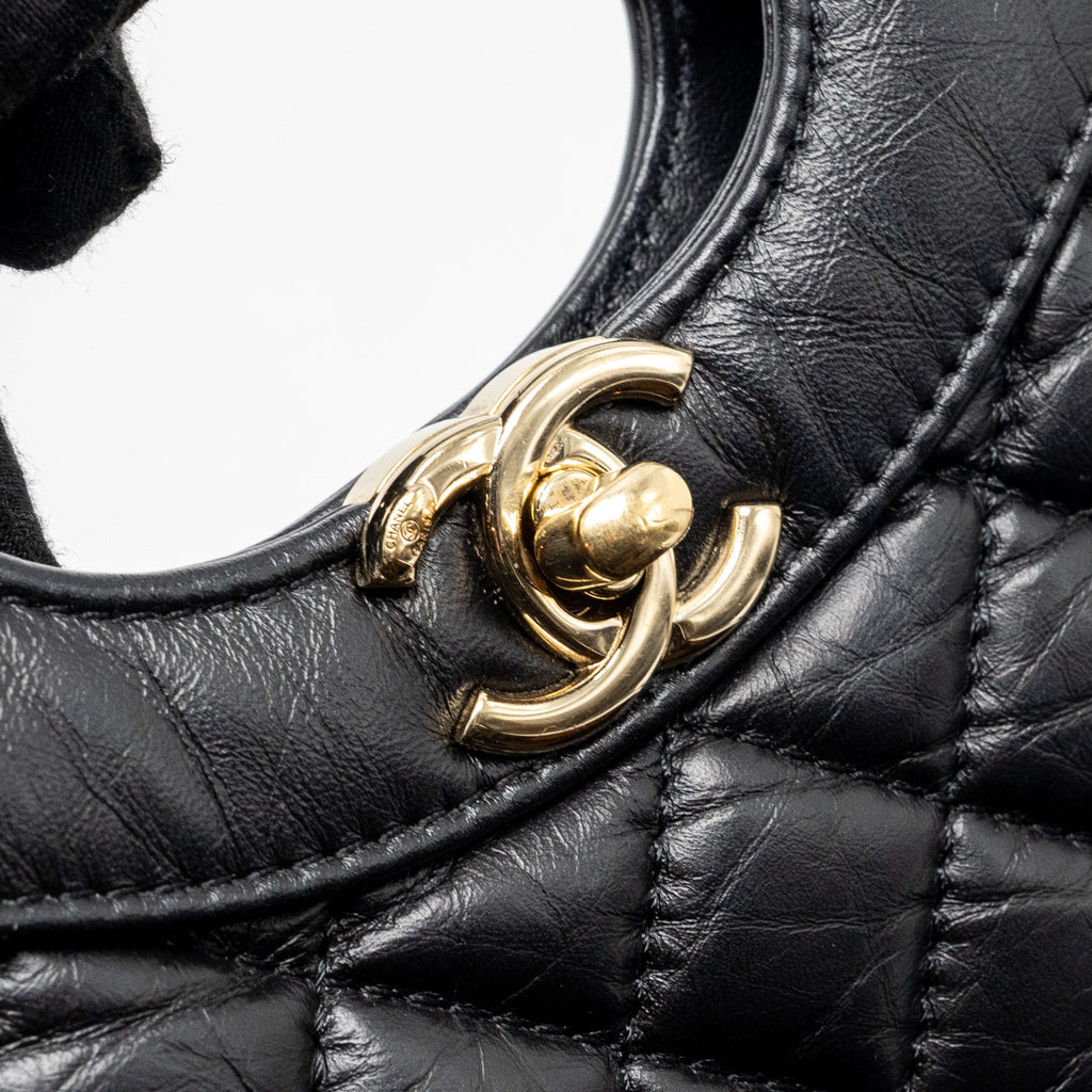 Chanel Mini 31 Bag Calfskin Black L (Microchip)
