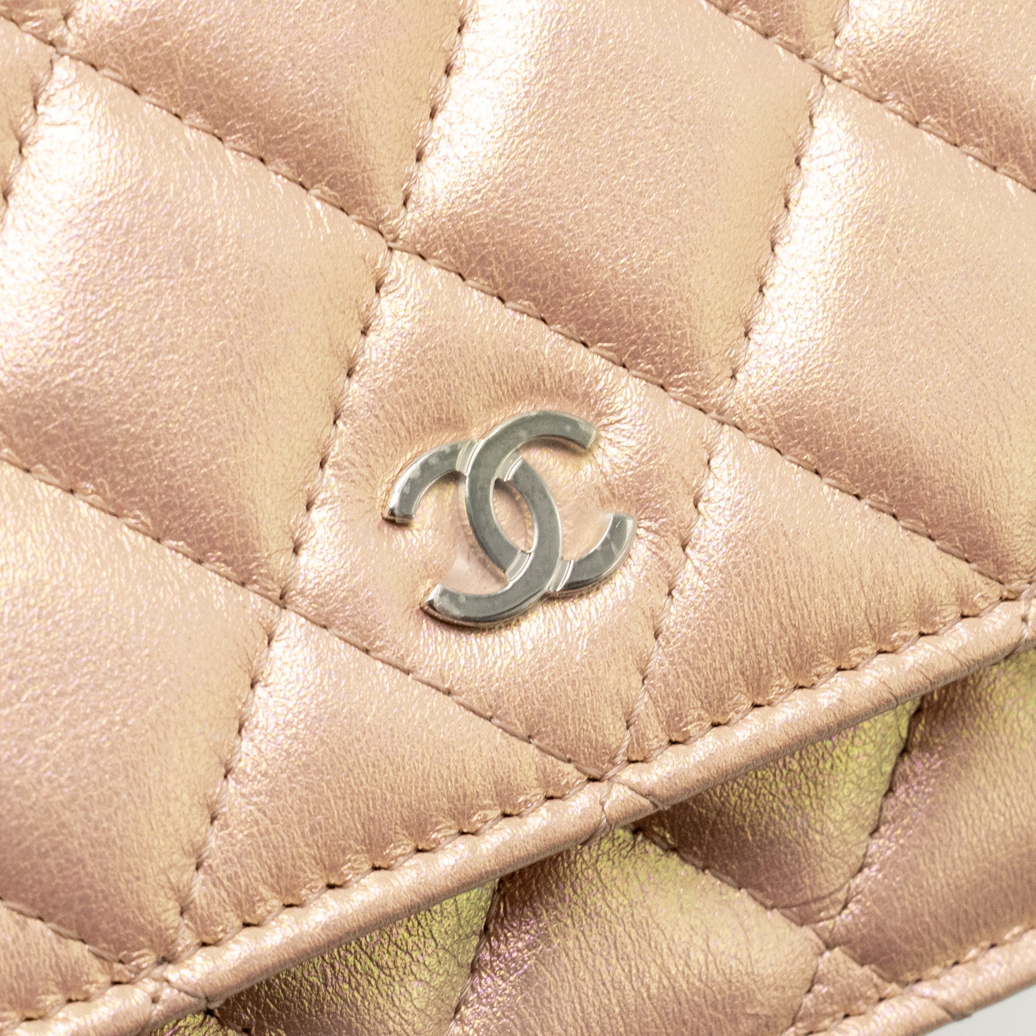 Chanel Classic Wallet on Chain Lambskin Iridescent Pink  (Microchip)