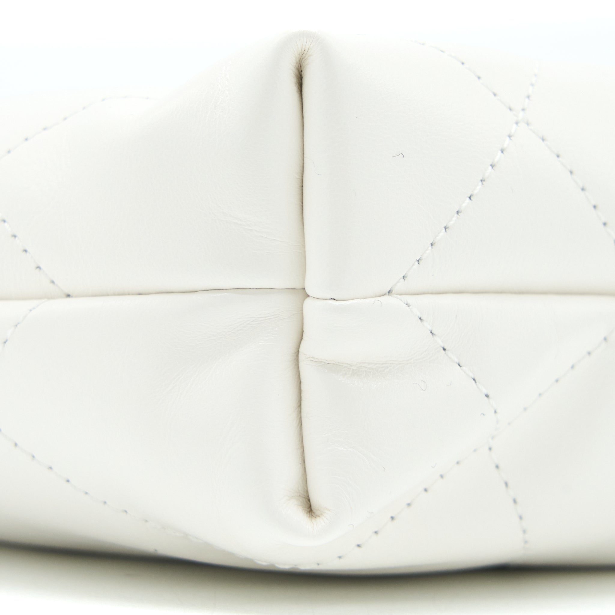 Chanel Mini 22 Bag Shiny Calfskin White Brushed  (Microchip)