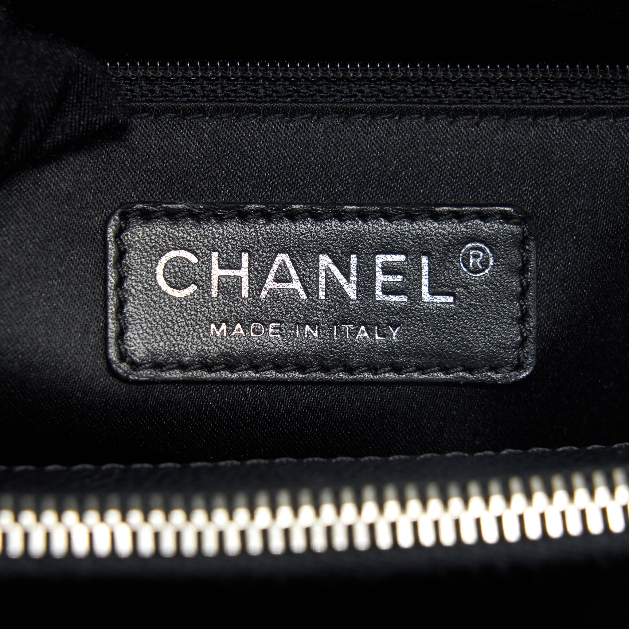 Chanel Grand Shopping Tote Caviar Black