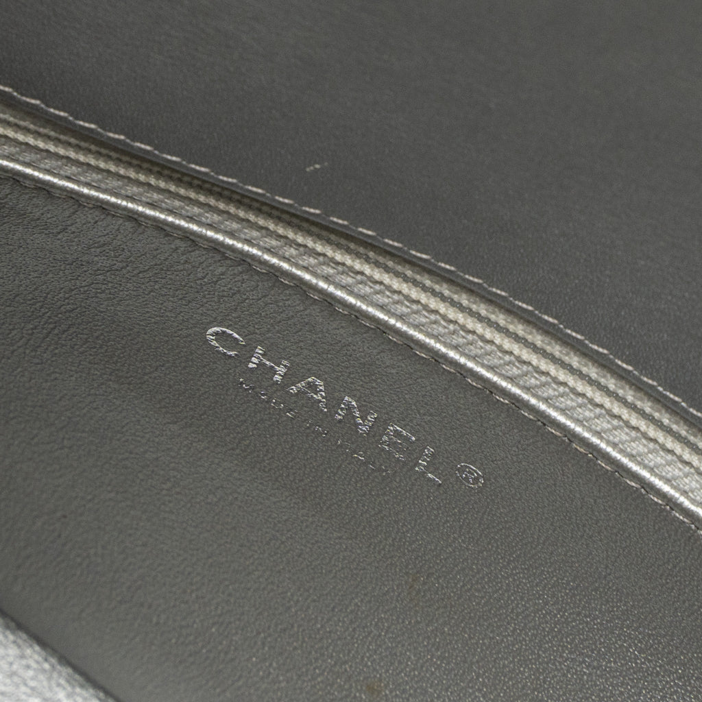 Chanel Filigree Flap Bag Caviar Silver