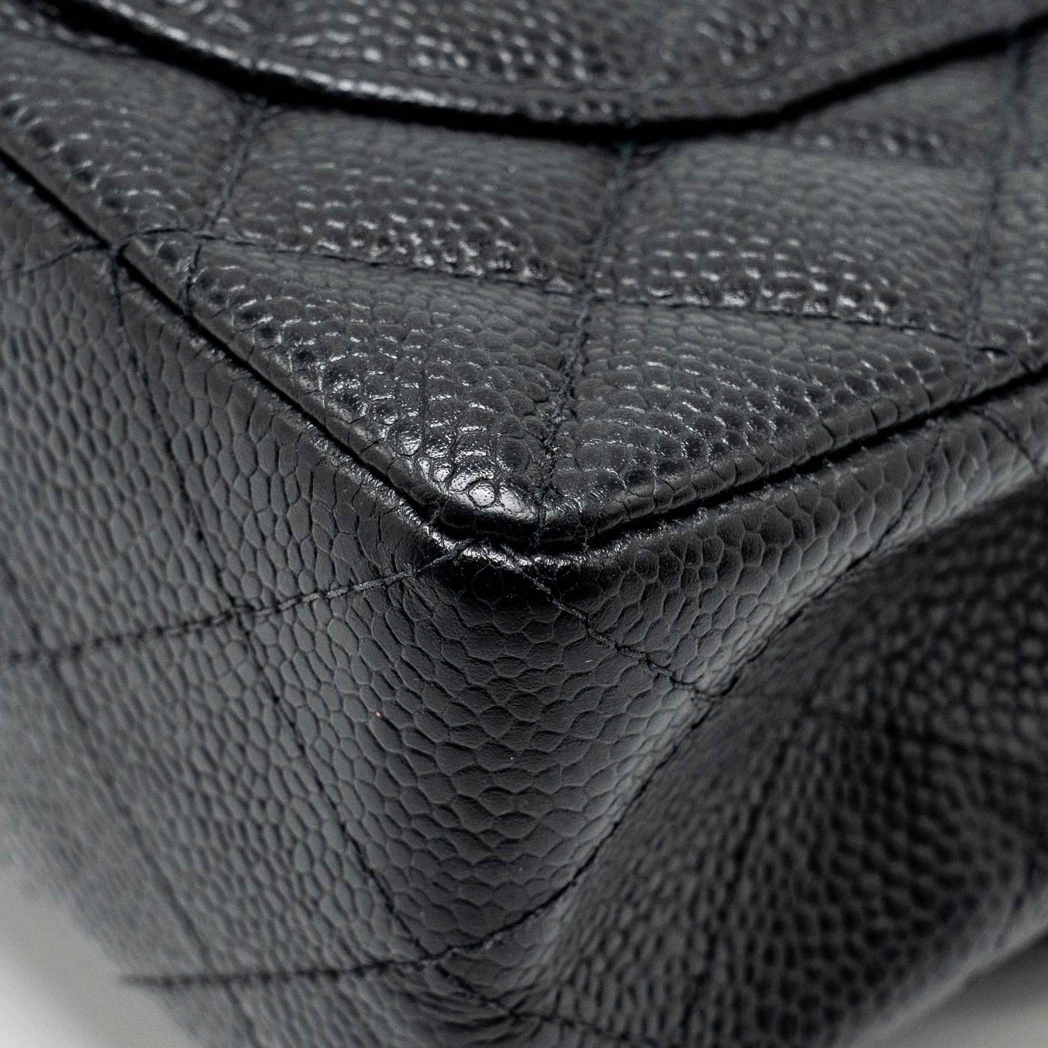 Chanel vintage small Classic double flap bag caviar black