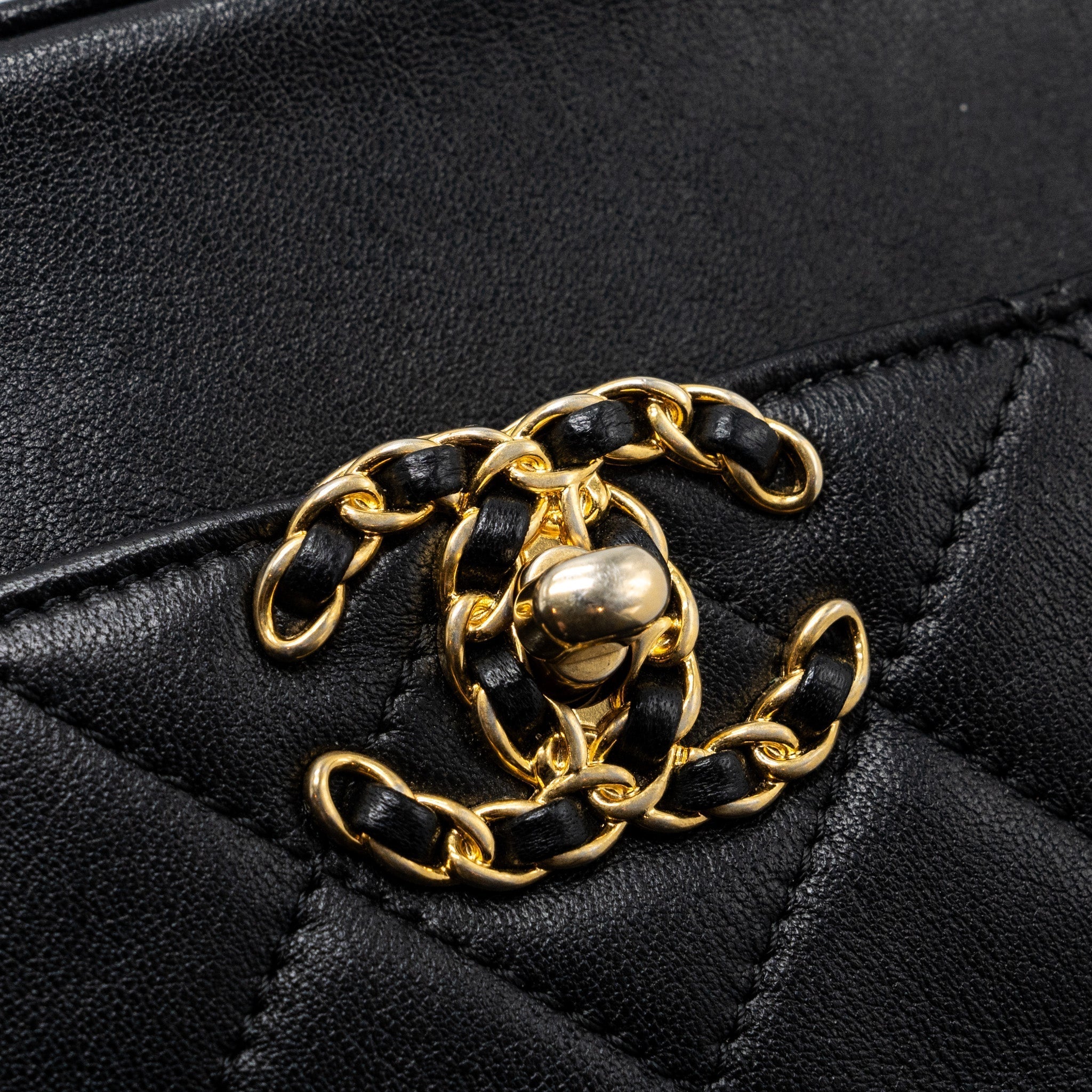 Chanel CC chain logo camera bag lambskin black