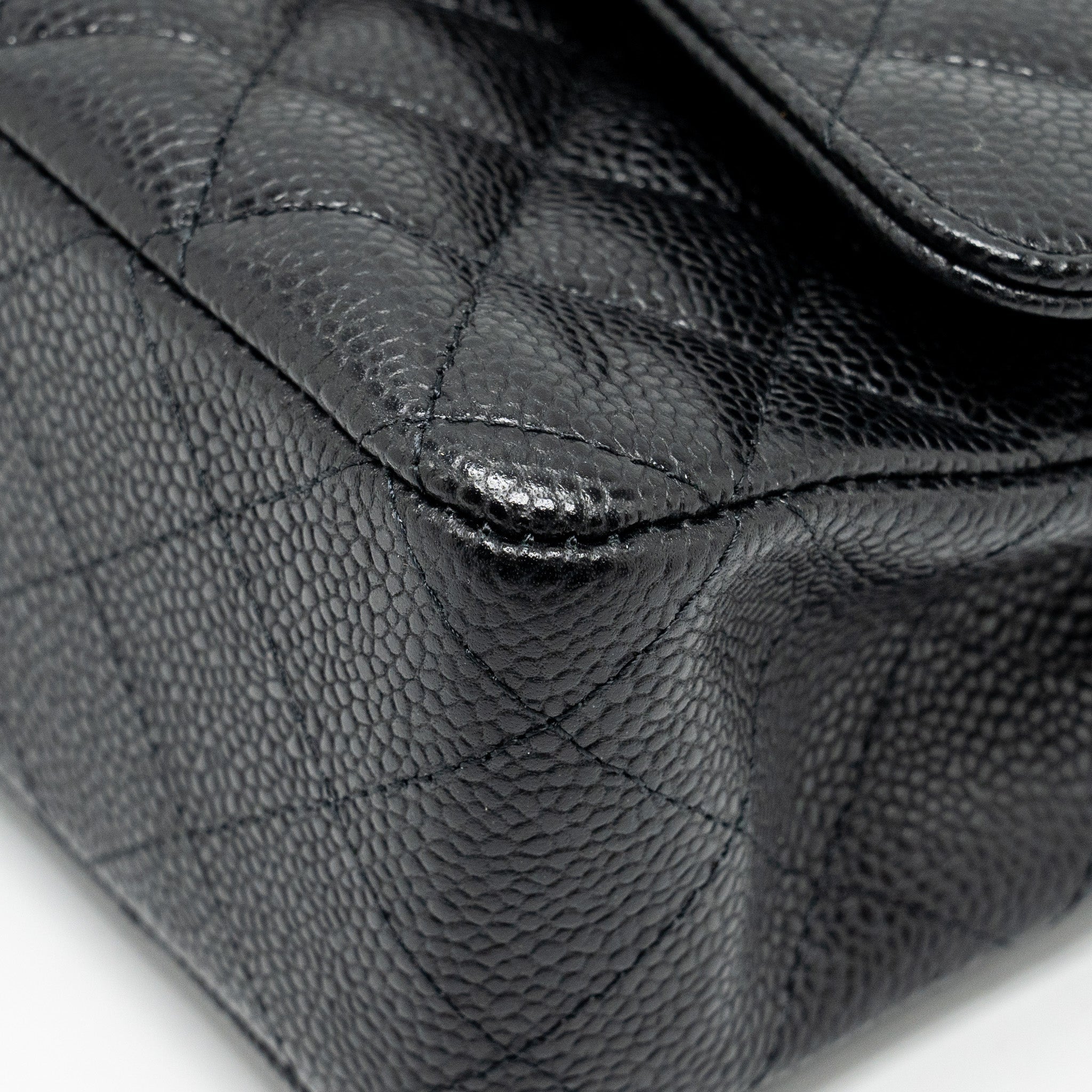 Chanel medium classic double flap bag caviar Black
