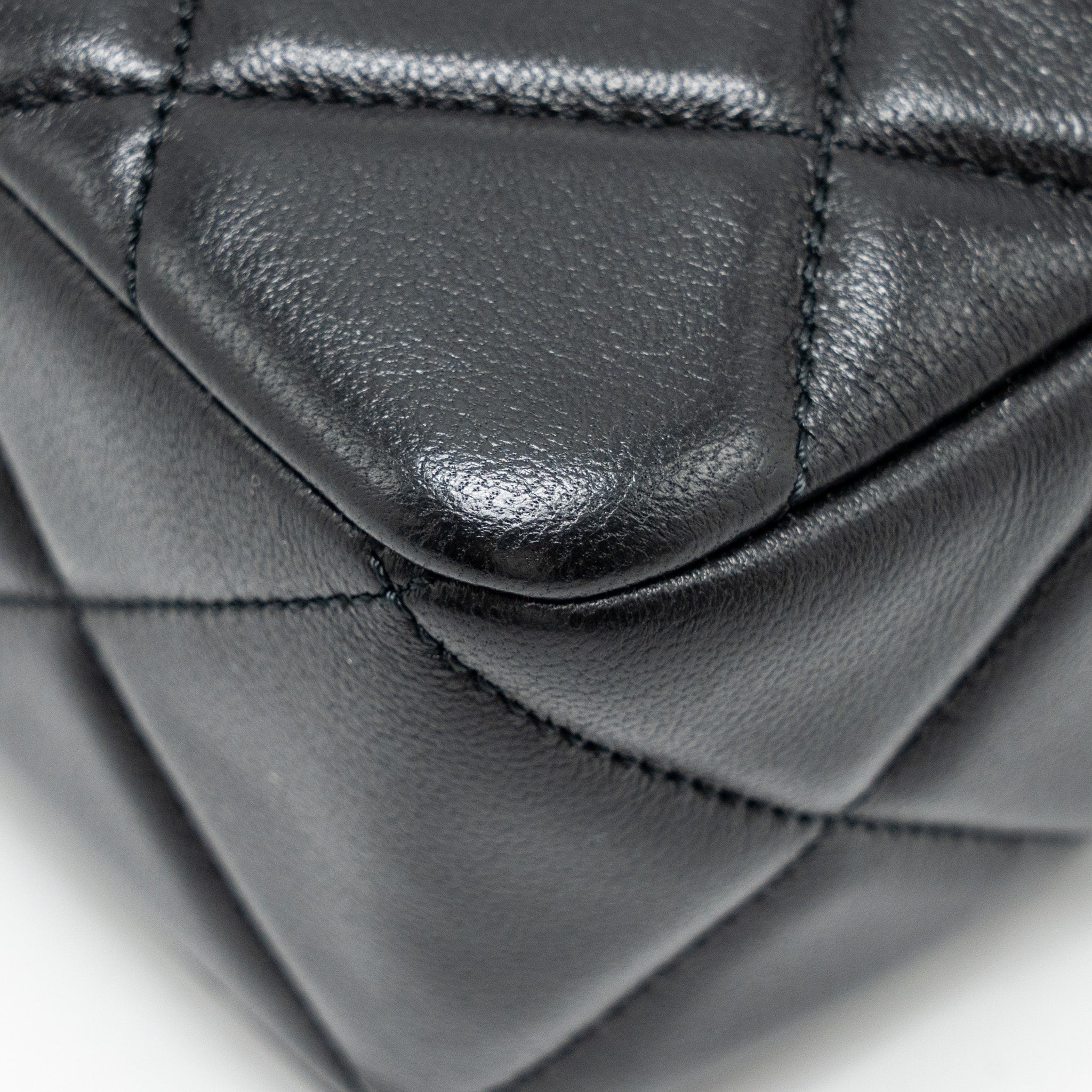 Chanel Quilted Mini Flap Bag with Detailed Chain Lambskin Black  (Microchip)