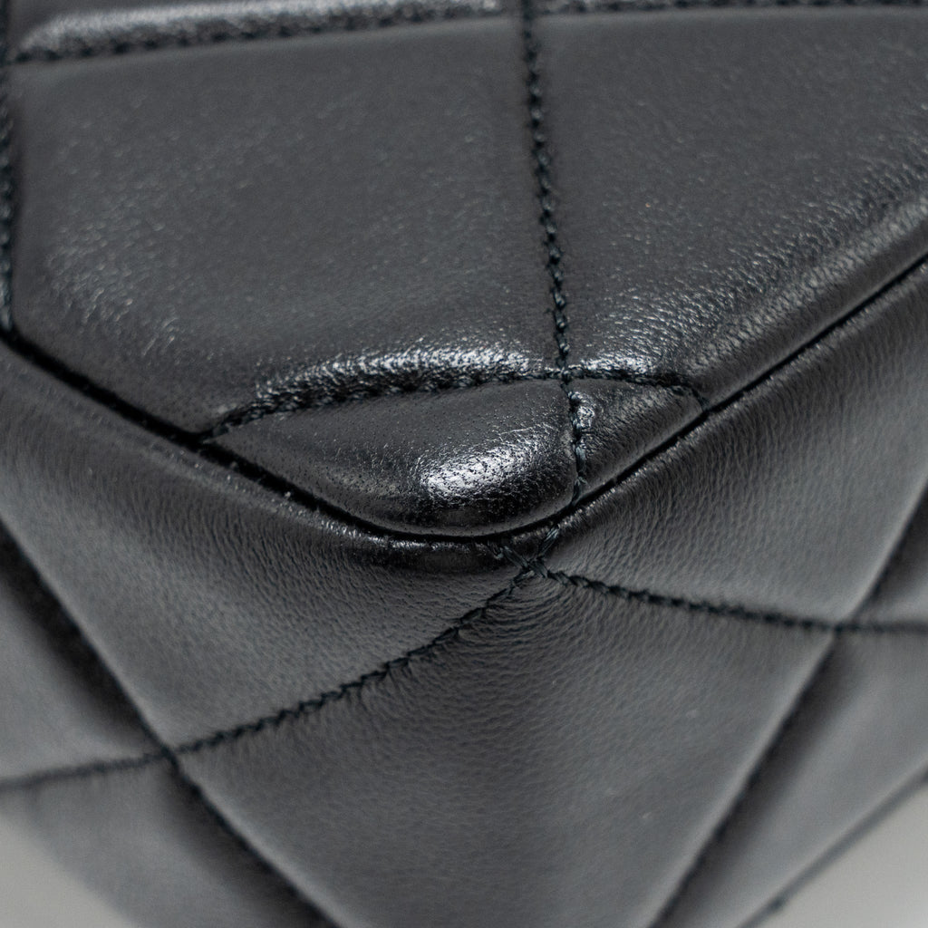 Chanel Quilted Mini Flap Bag with Detailed Chain Lambskin Black  (Microchip)