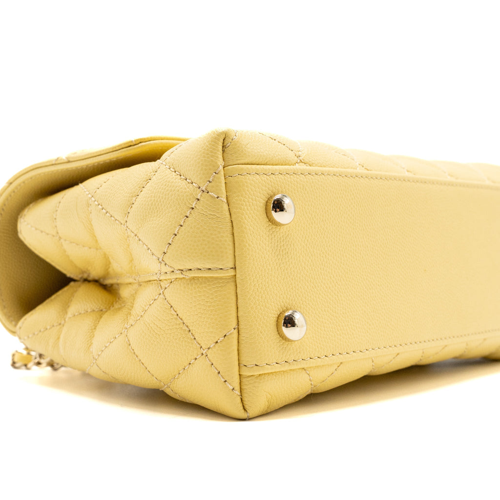 Chanel small coco handle caviar 22P light yellow L (microchip)