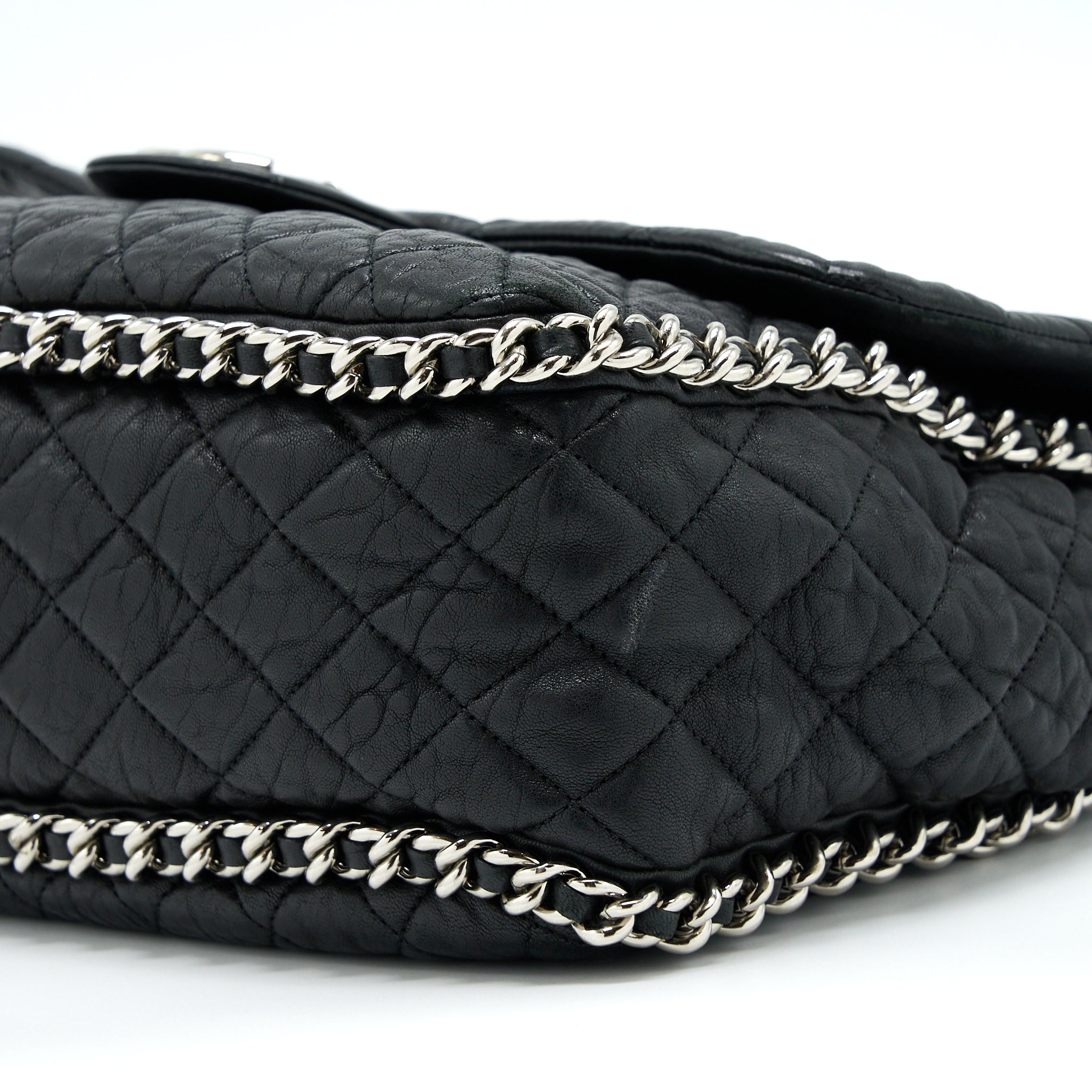 Chanel Quilted Chain Around MAXI Flap Bag Lambskin Black