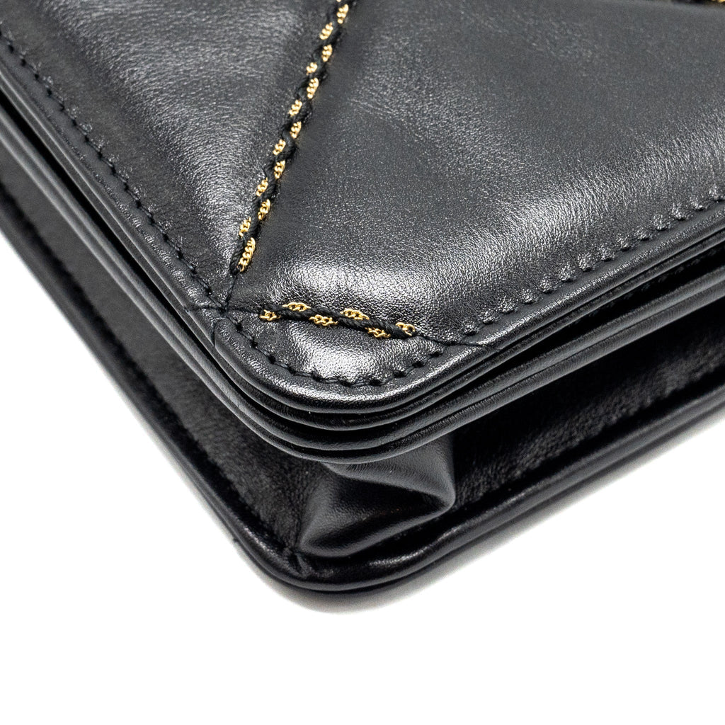Chanel Quilted Wallet on Chain Shiny Calfskin Black  (microchip)