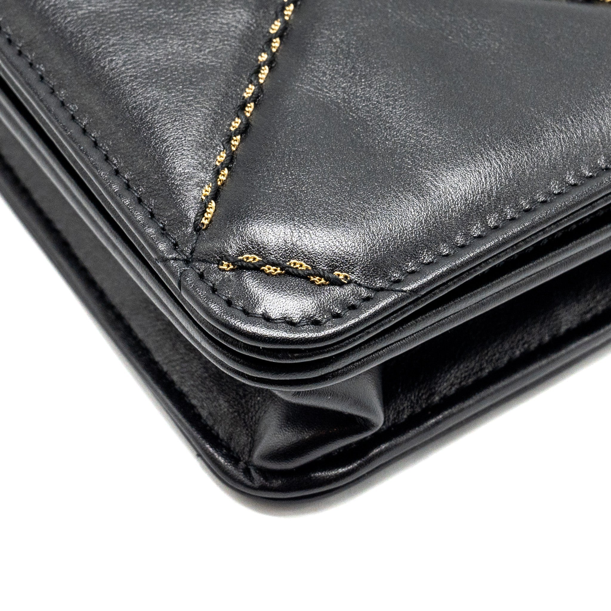 Chanel Quilted Wallet on Chain Shiny Calfskin Black  (microchip)