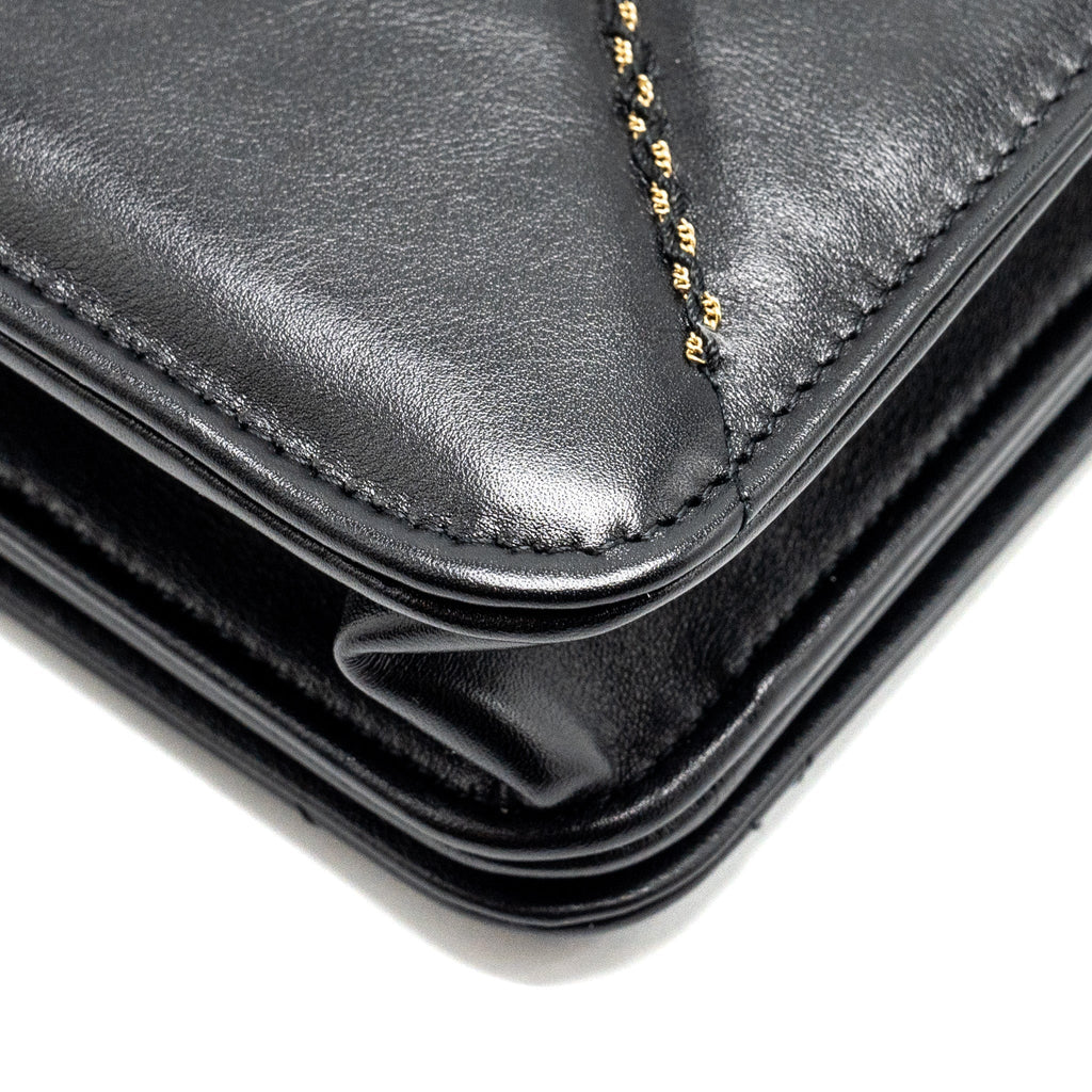 Chanel Quilted Wallet on Chain Shiny Calfskin Black  (microchip)