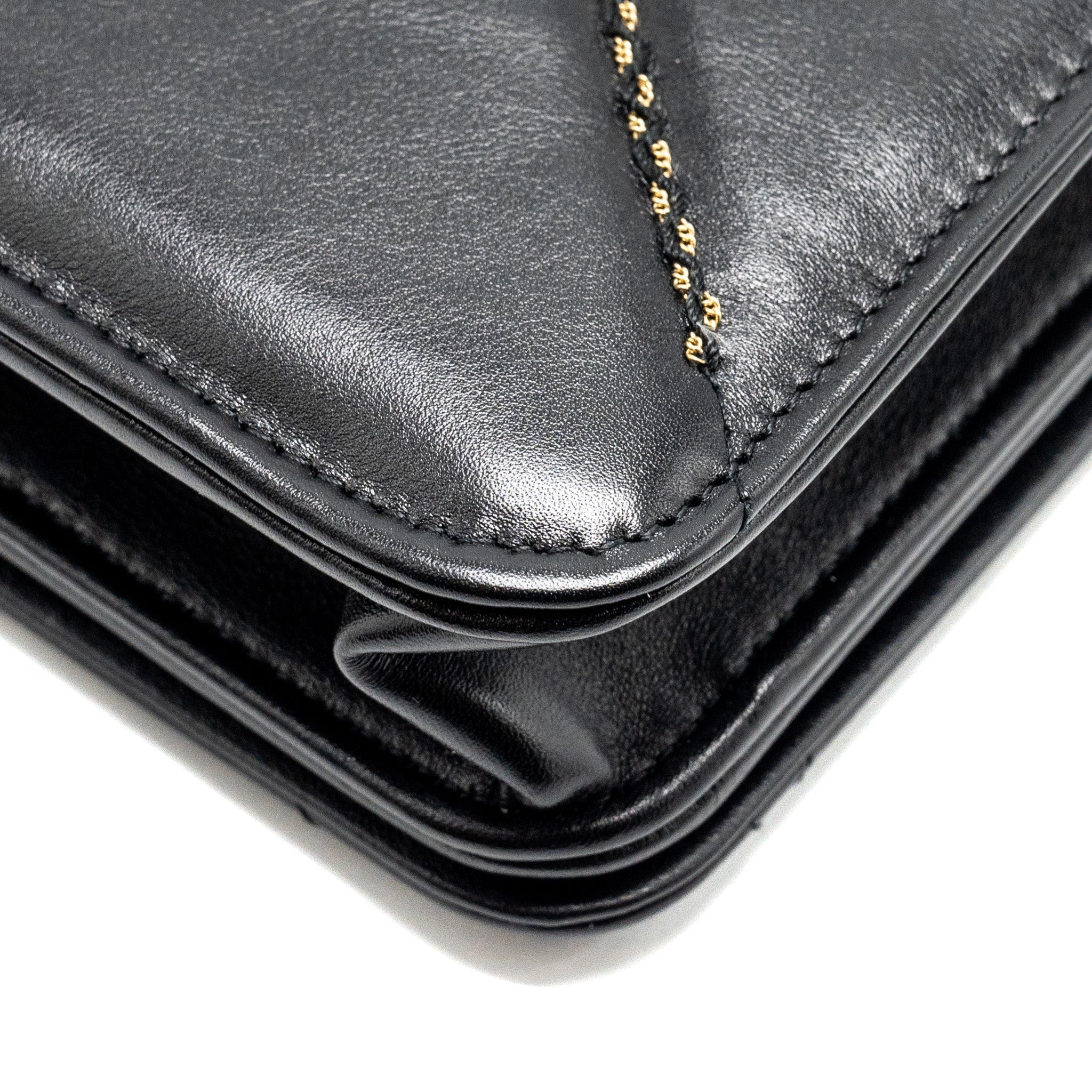 Chanel Quilted Wallet on Chain Shiny Calfskin Black  (microchip)