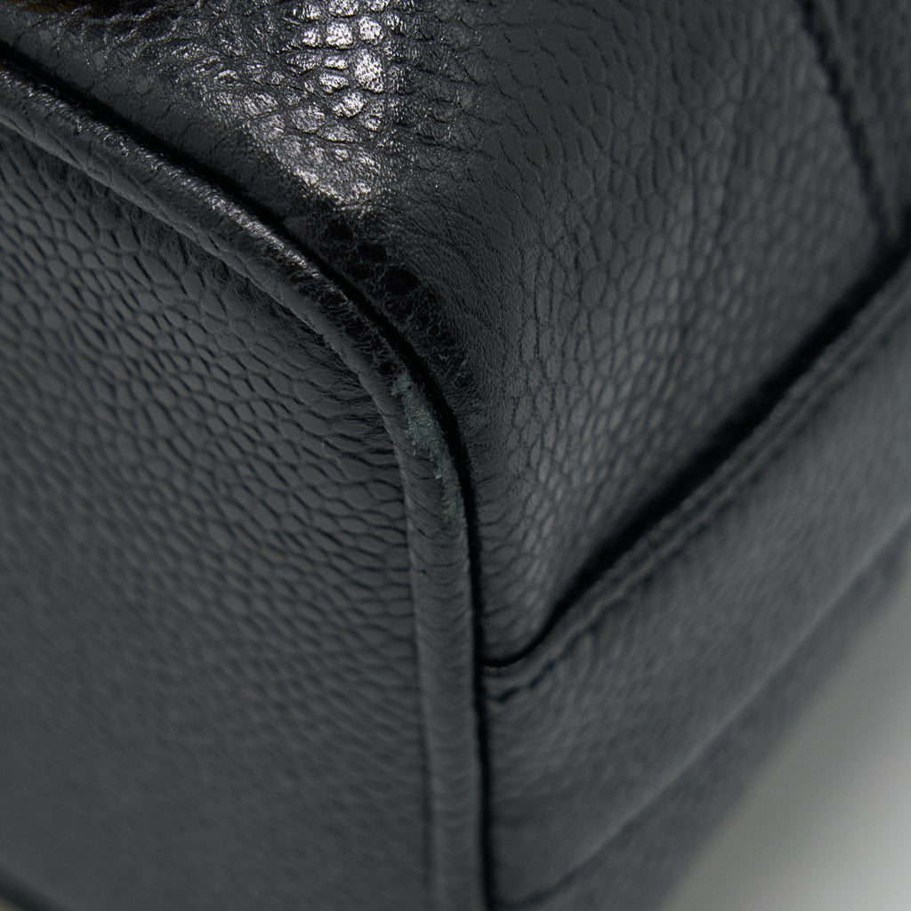 Chanel Vintage Bucket Bag Caviar Black