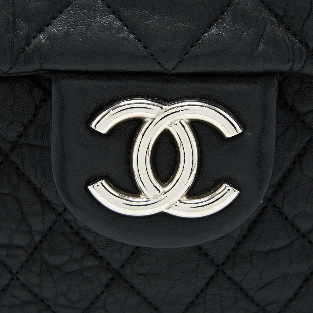 Chanel Quilted Chain Around MAXI Flap Bag Lambskin Black