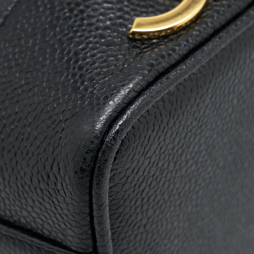 Chanel Vintage Bucket Bag Caviar Black