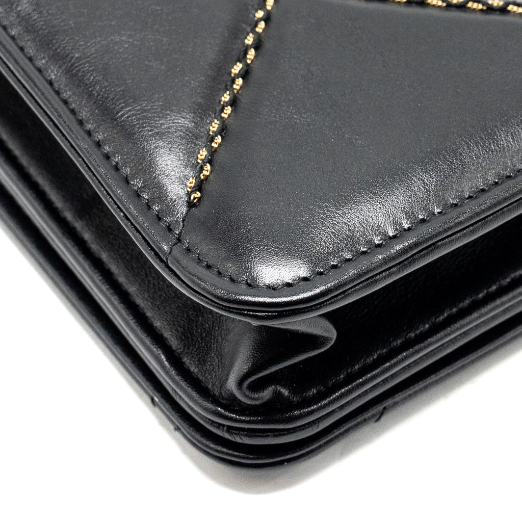 Chanel Quilted Wallet on Chain Shiny Calfskin Black  (microchip)