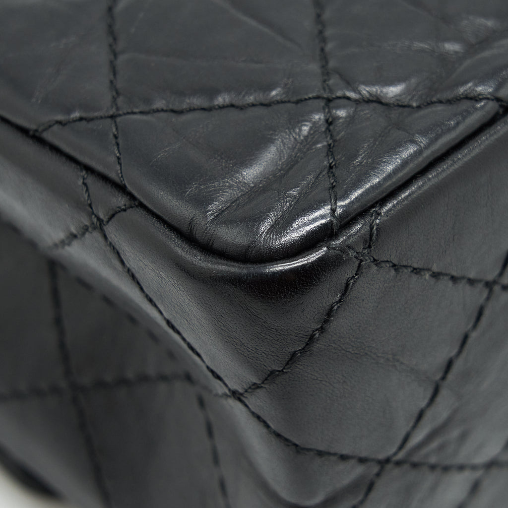 Chanel 2.55 226 Reissue Double Flap Bag Calfskin Black