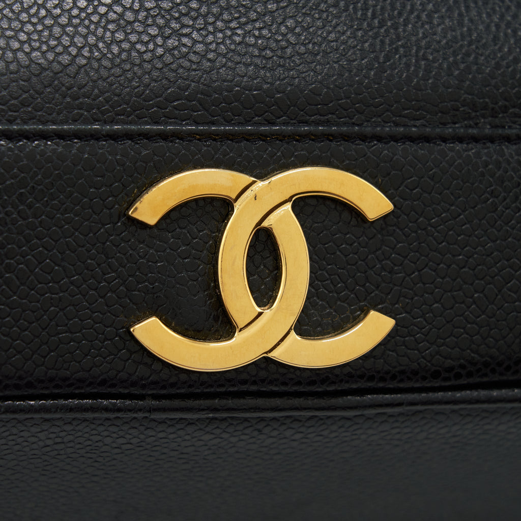 Chanel Vintage Bucket Bag Caviar Black
