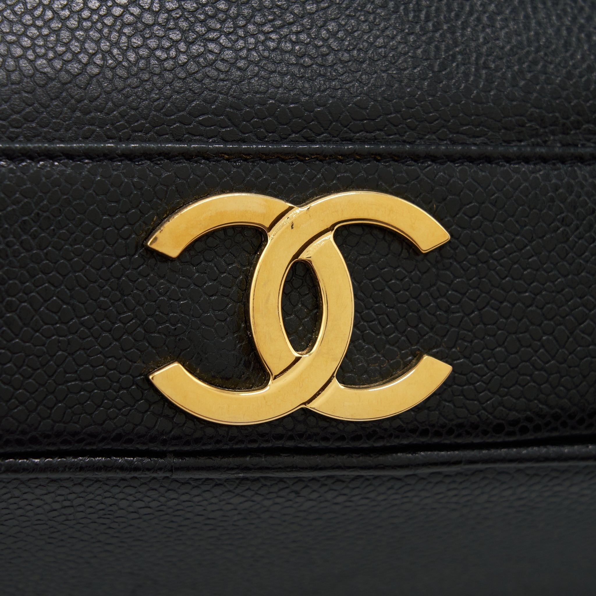 Chanel Vintage Bucket Bag Caviar Black