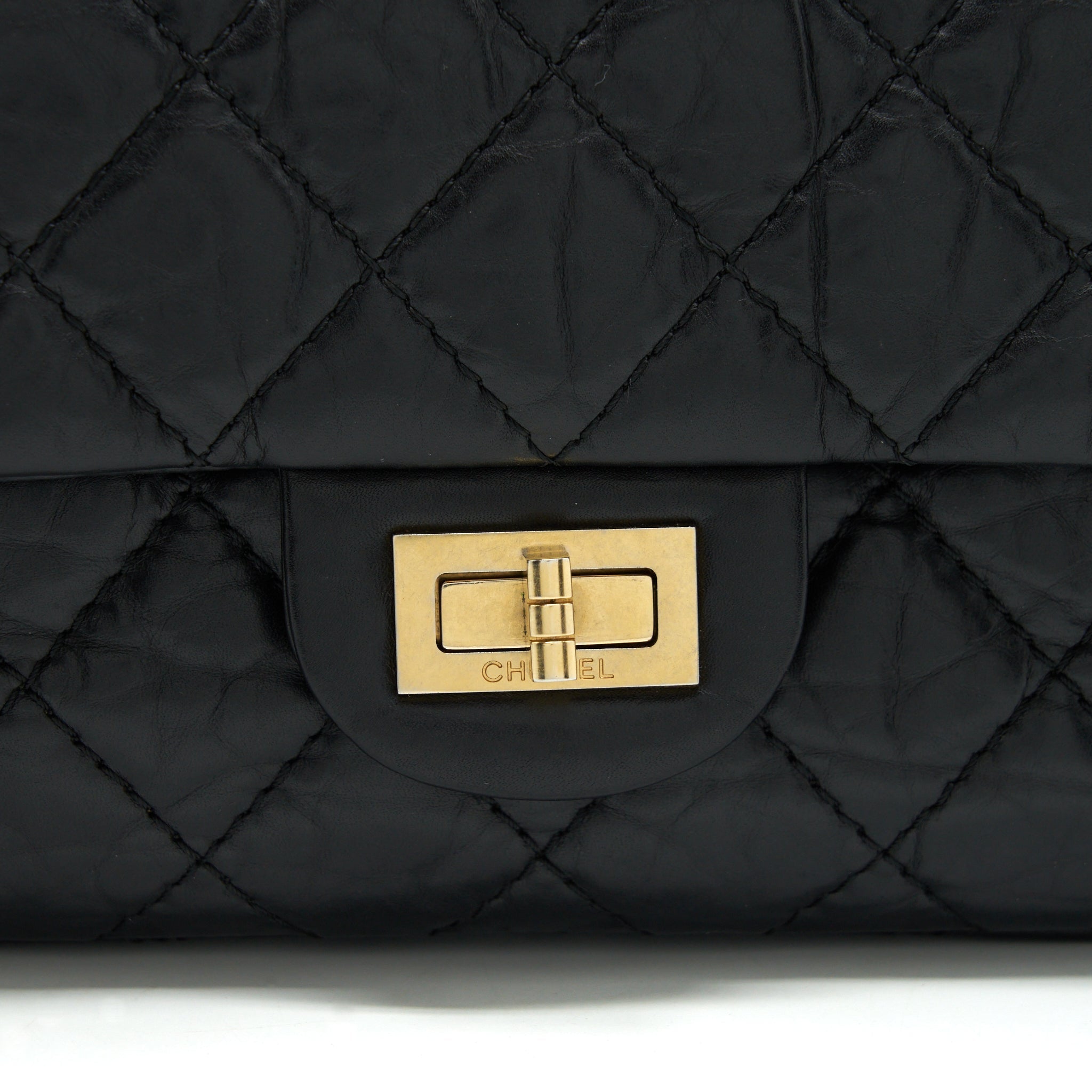 Chanel 2.55 226 Reissue Double Flap Bag Calfskin Black