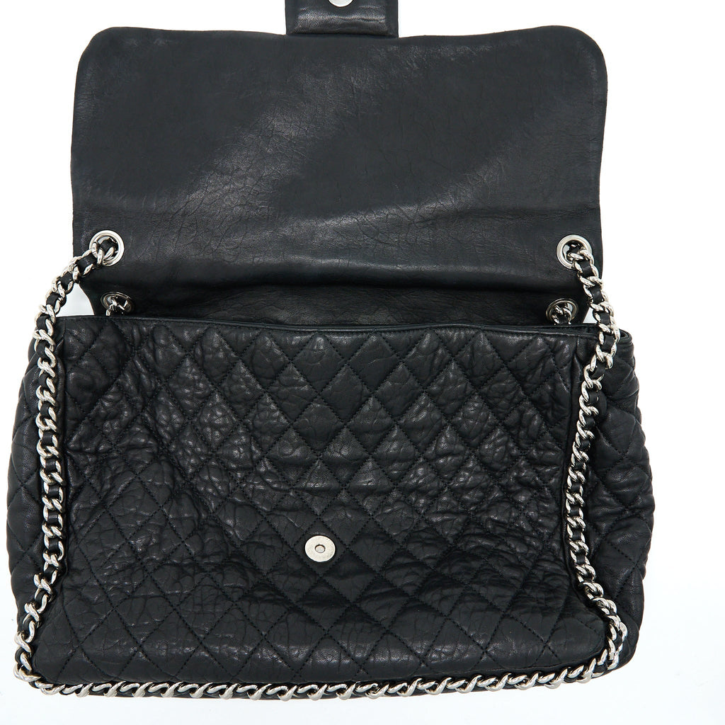 Chanel Quilted Chain Around MAXI Flap Bag Lambskin Black
