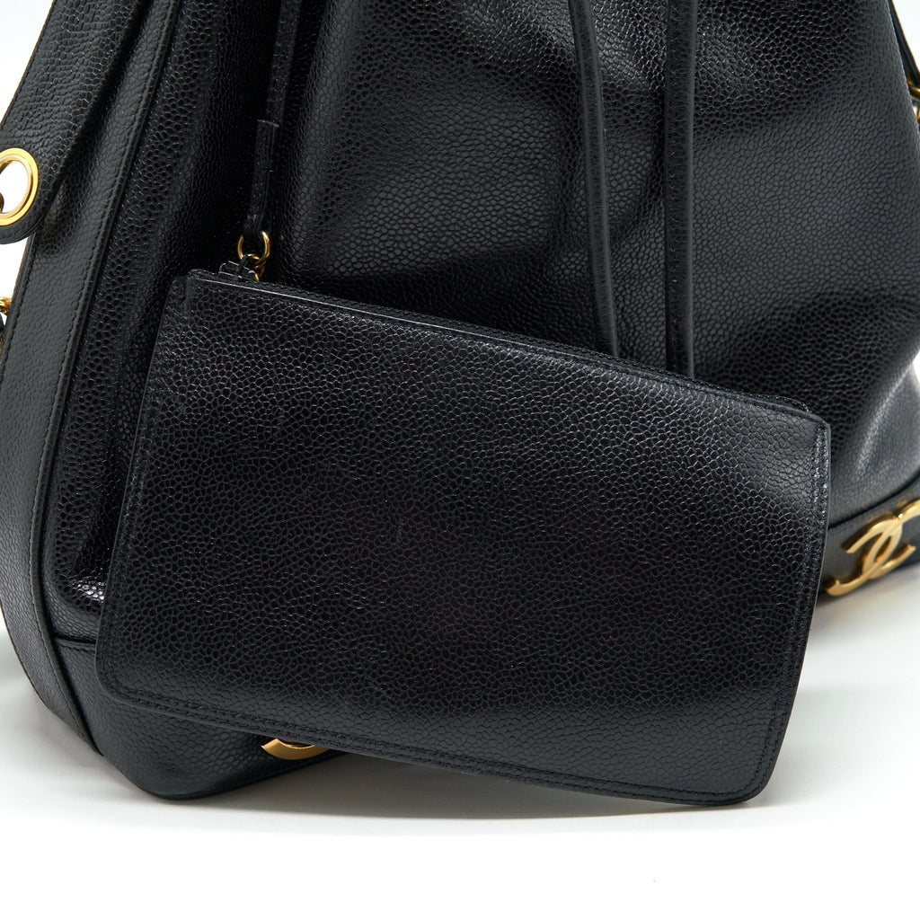 Chanel Vintage Bucket Bag Caviar Black