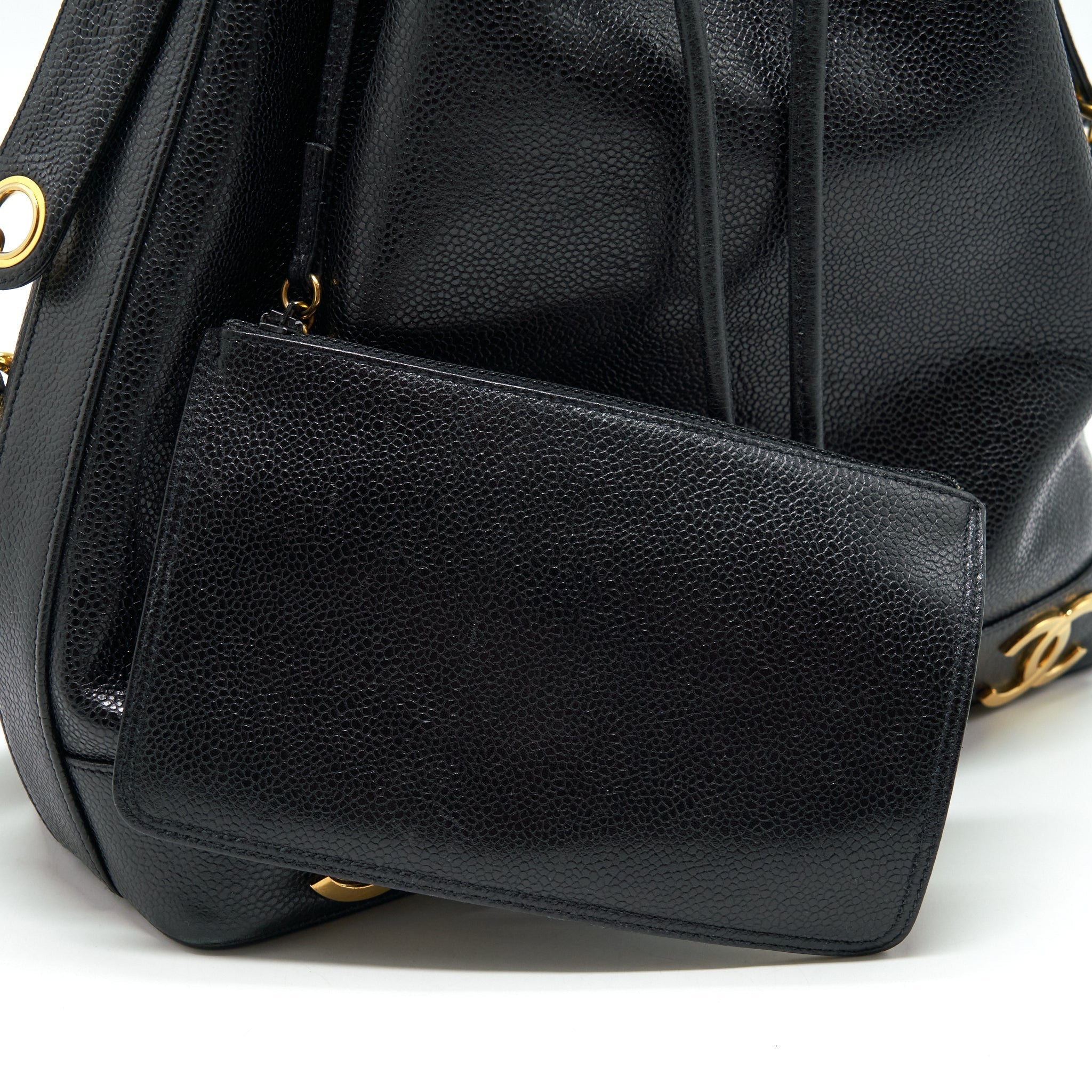 Chanel Vintage Bucket Bag Caviar Black