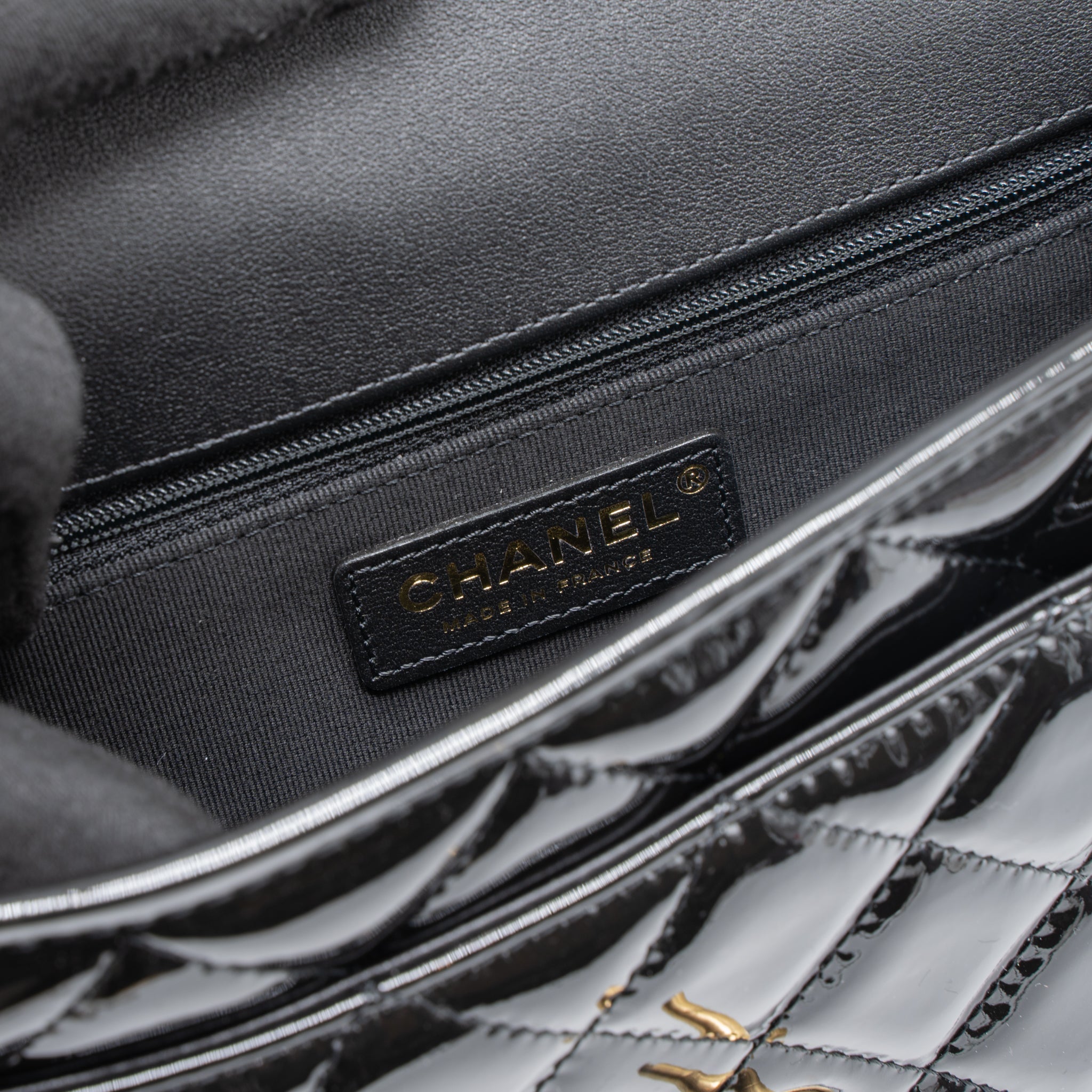 Chanel 22K Top Handle Messenger Bag Patent Leather Black Brushed  (Microchip)