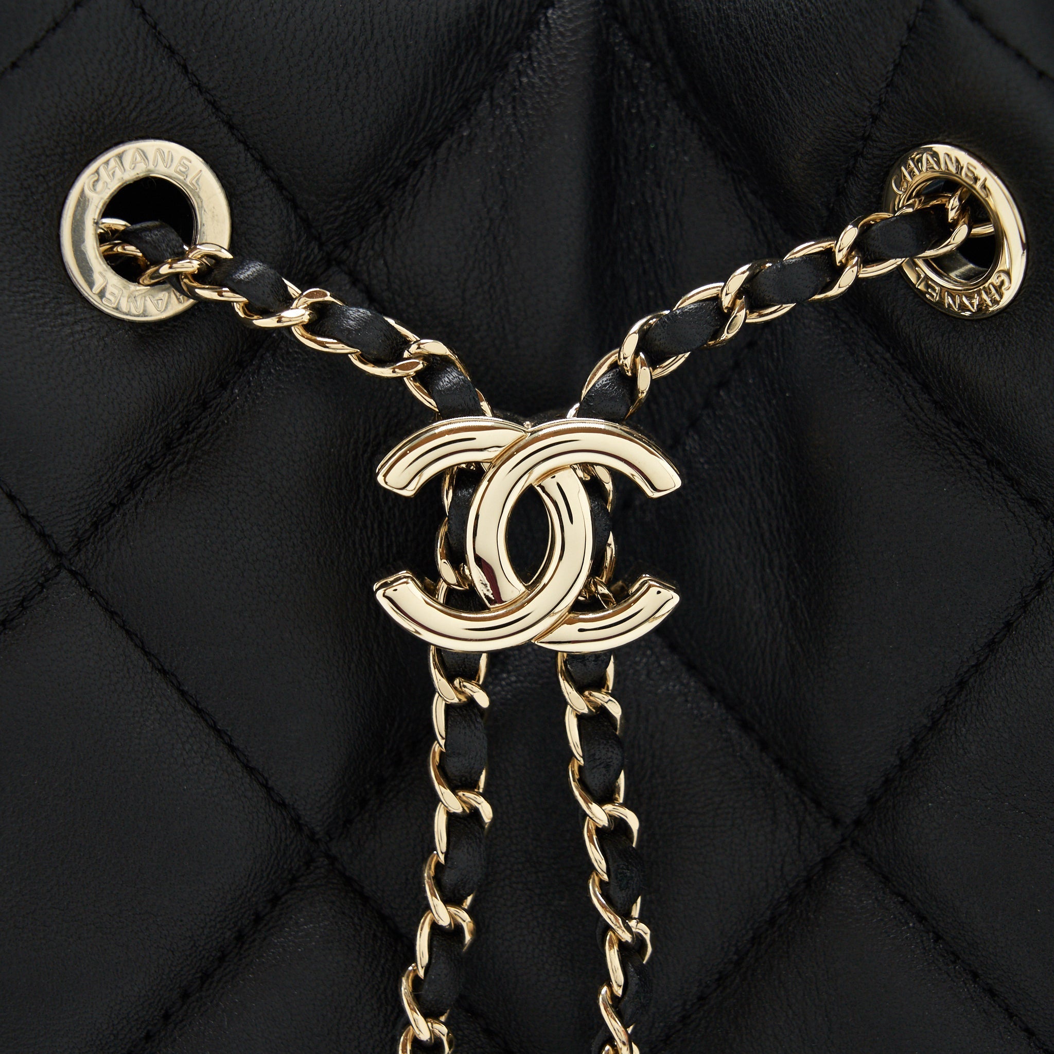 Chanel drawstring Bucket bag Quilted Lambskin Black L