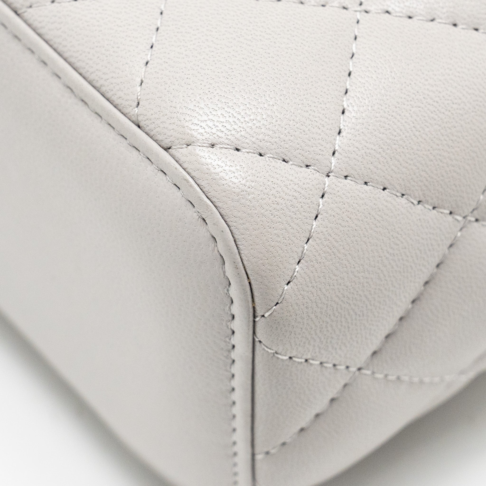 Chanel Top Handle Mini Vanity Case Lambskin Light Grey