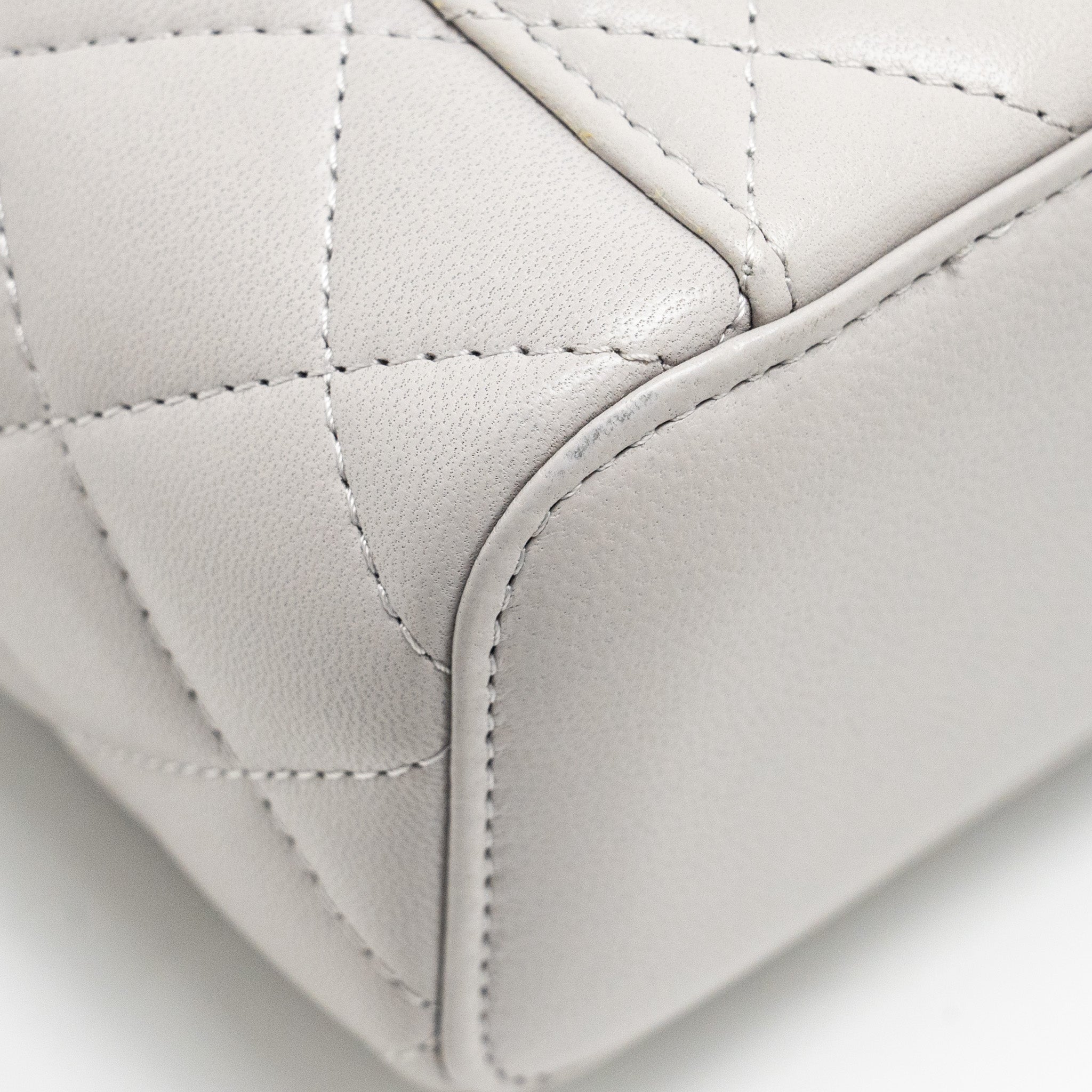 Chanel Top Handle Mini Vanity Case Lambskin Light Grey
