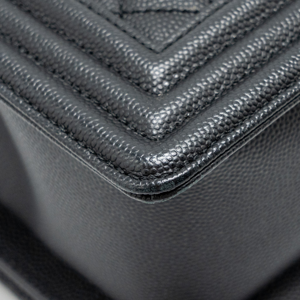 CHANEL Medium Boy Bag Caviar Black