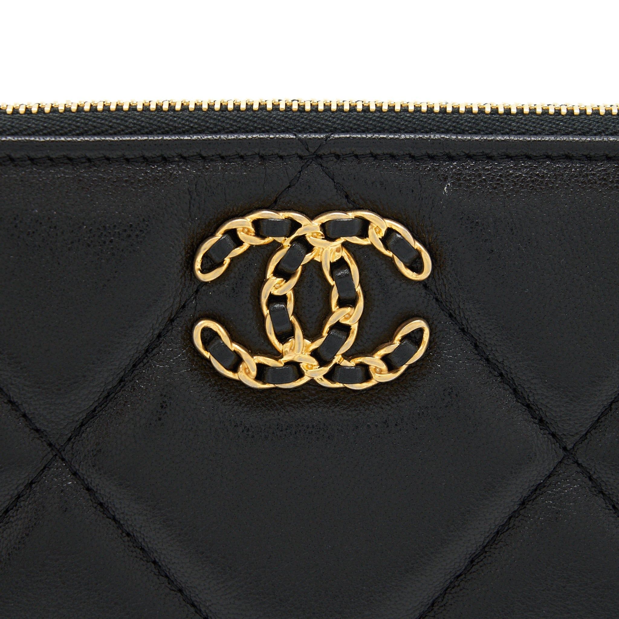 Chanel 19 Small pouch Goatskin Black
