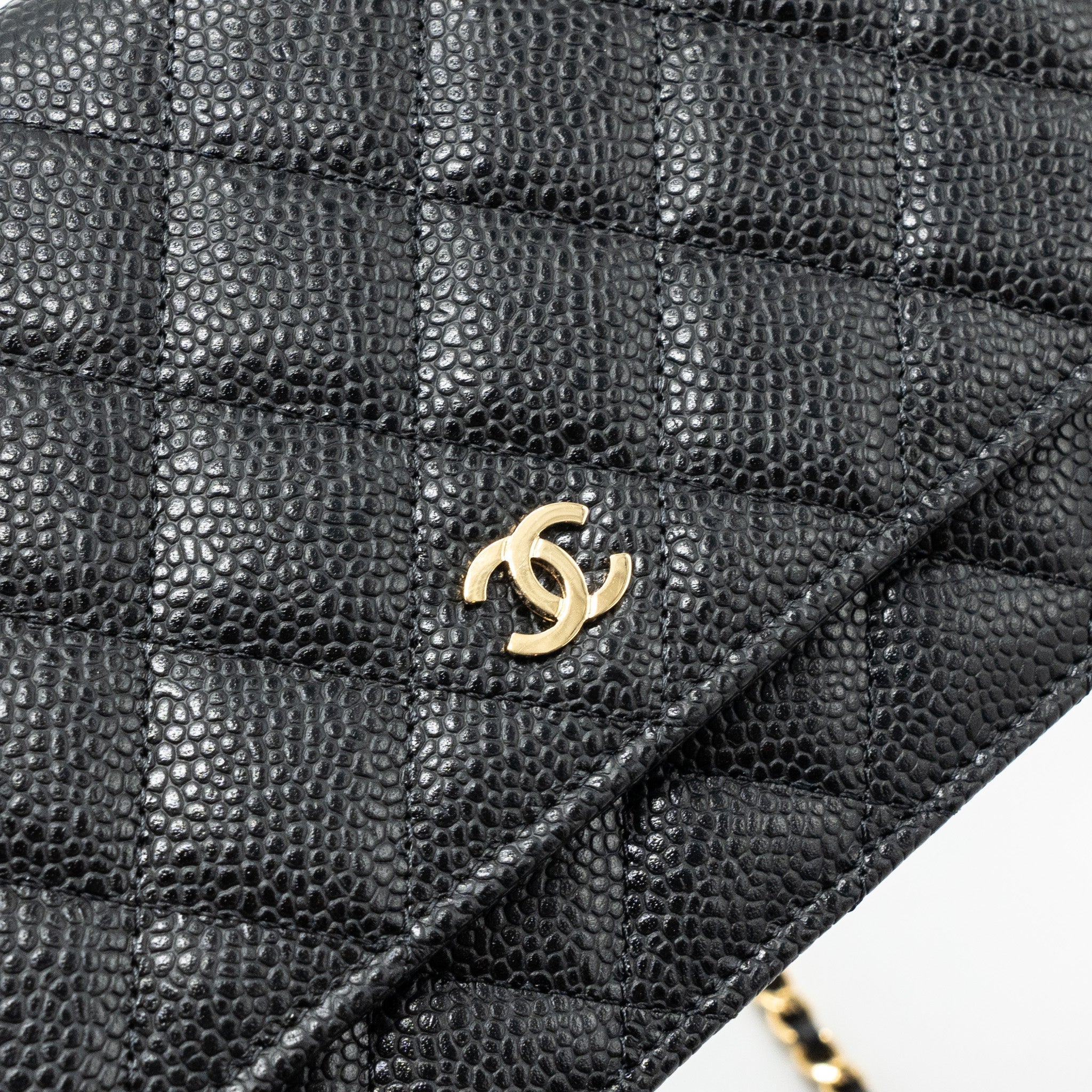 Chanel classic wallet on chain caviar black