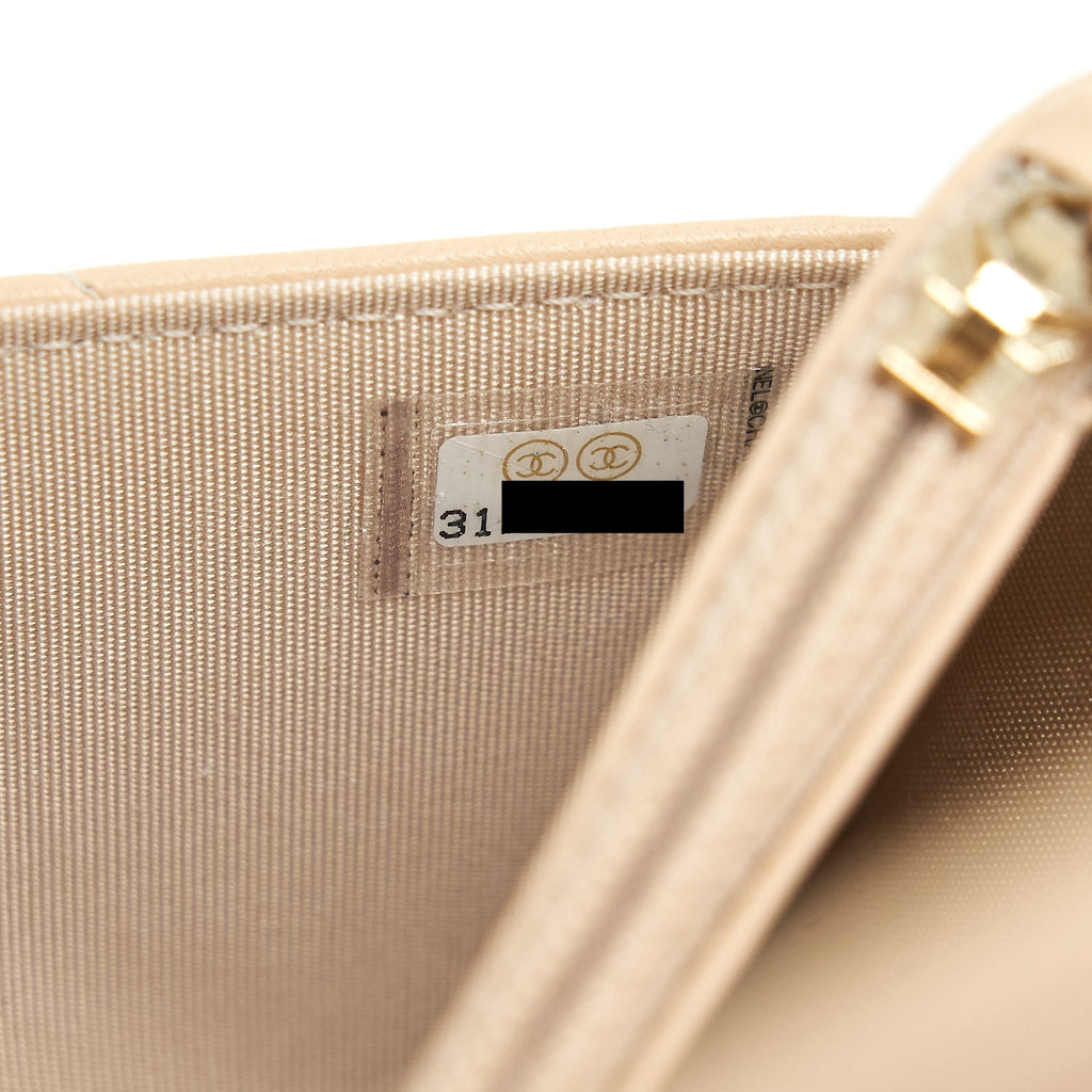Chanel 19 wallet on chain lambskin beige