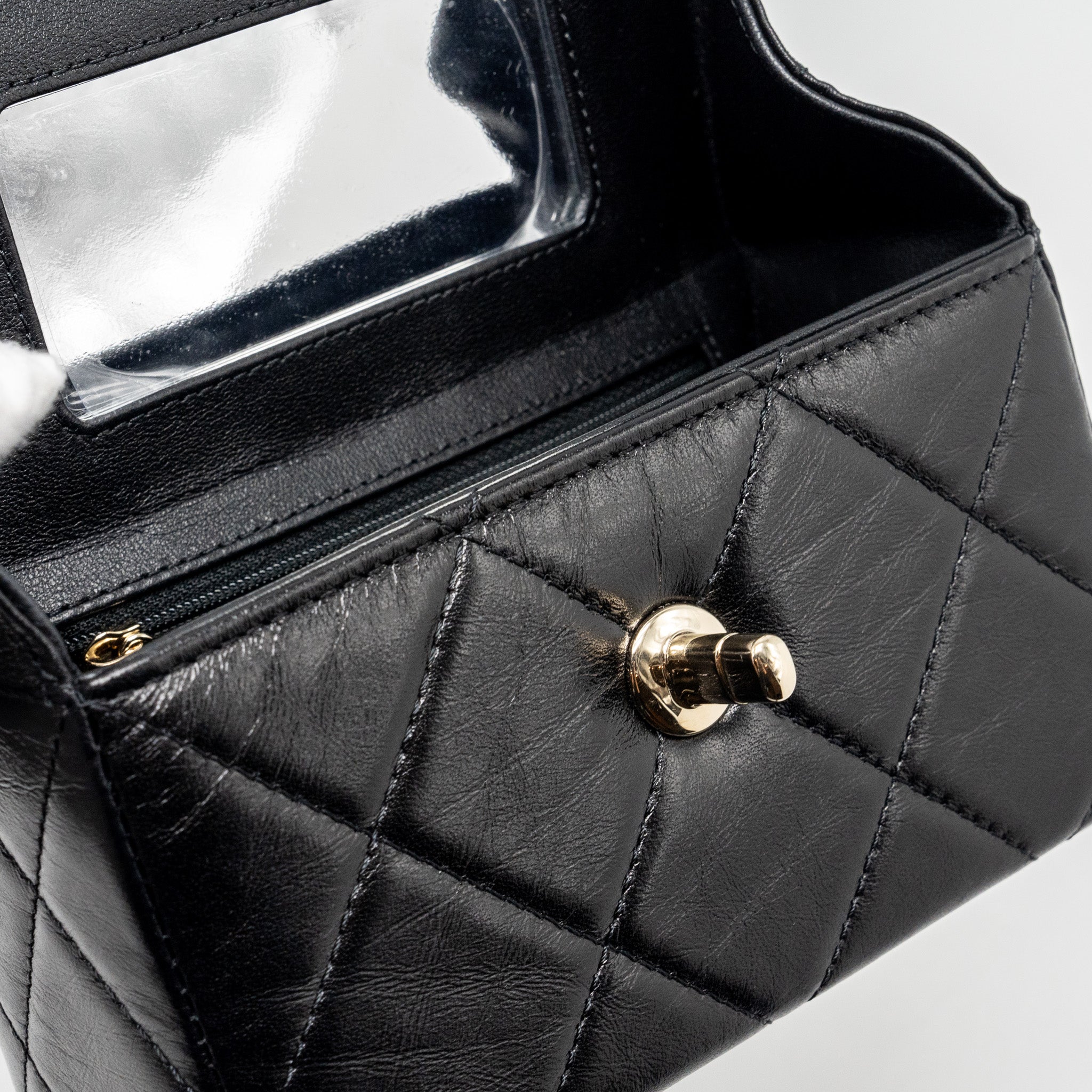 Chanel 23k top handle vanity bag shiny calfskin black  (microchip)