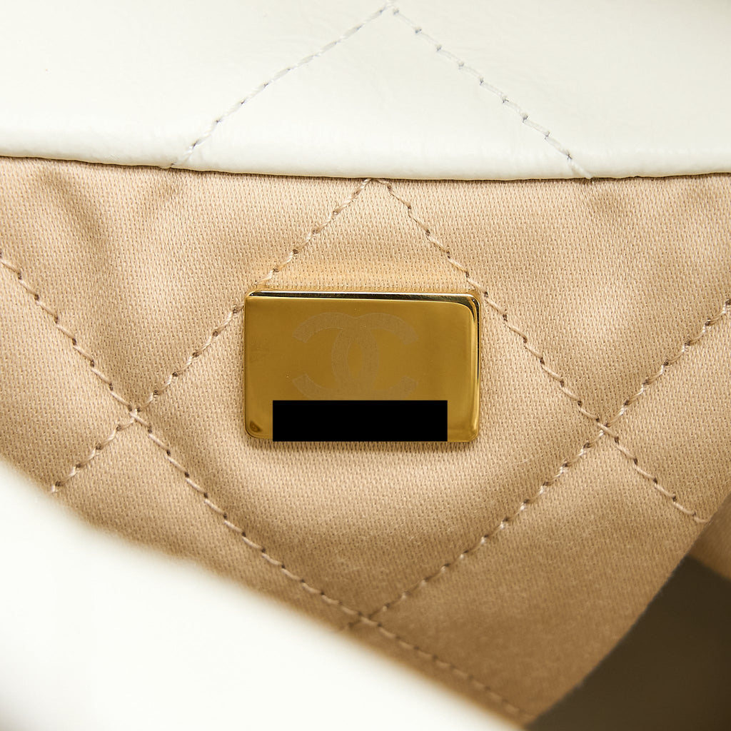 Chanel Large 22 Bag Calfskin White Brushed  (Microchip)