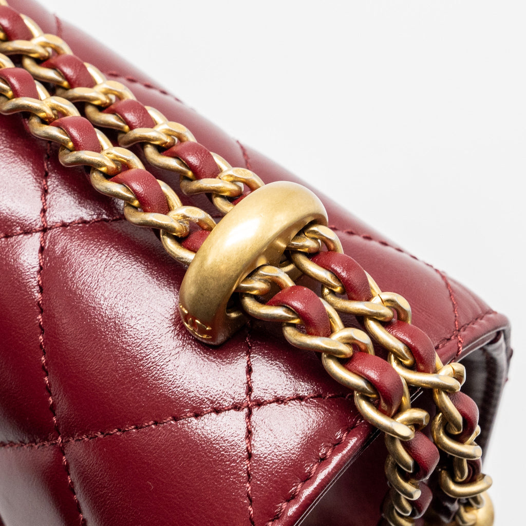 Chanel Gold Crush mini Flap bag Calfskin Red  (microchip)