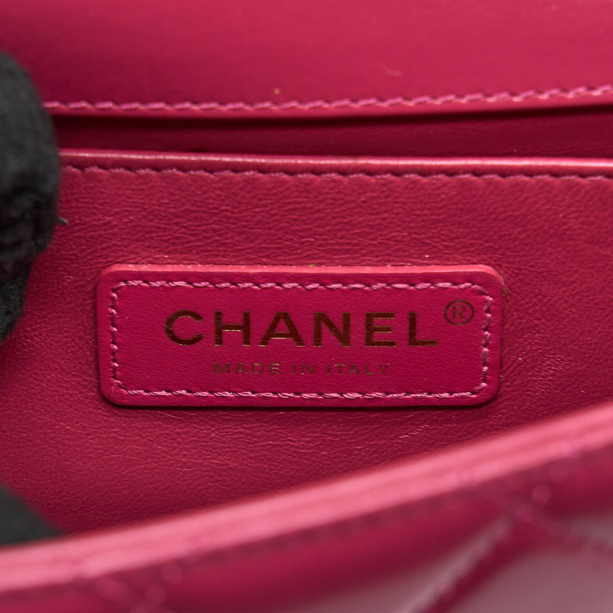 Chanel 21A Small Gold Crush Flap Bag Calfskin Raspberry Pink Brushed  (Microchip)
