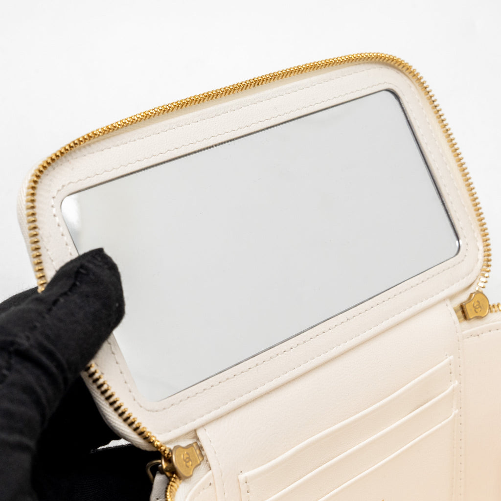 Chanel long vanity with Coco letter chain lambskin white  (microchip)