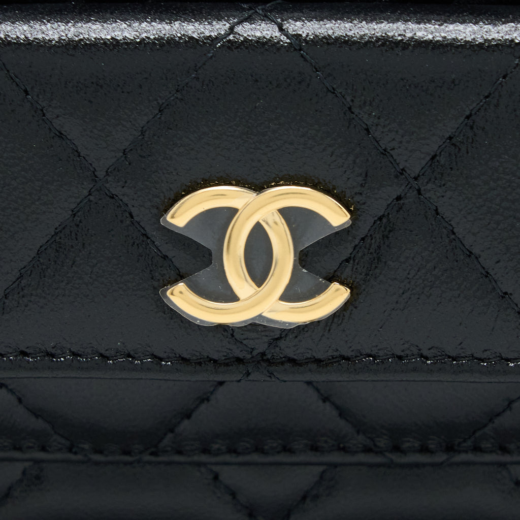 Chanel 22K Top Handle Pocket Long Vanity With Chain Black