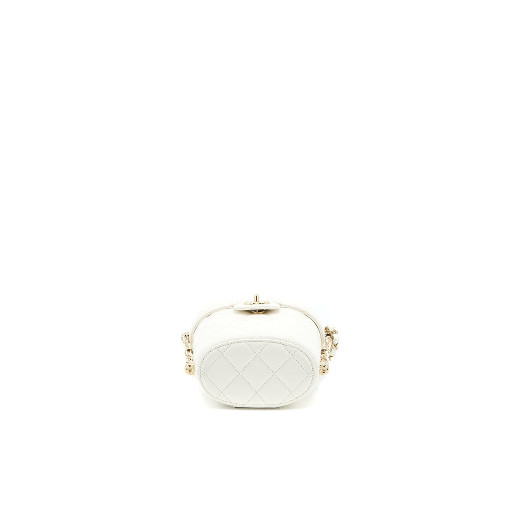Chanel Small Vanity Case Lambskin White L (Microchip)