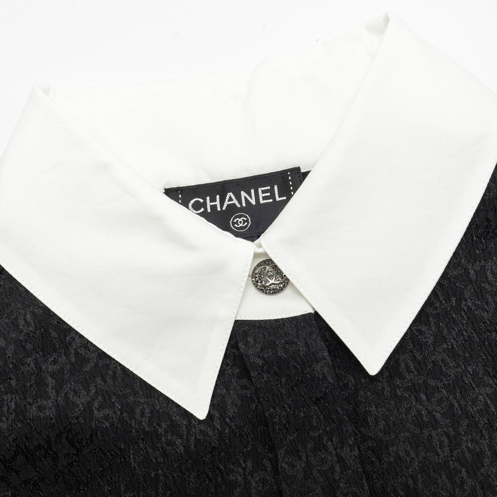 Chanel 21k Size 36 cc logo printed Tunic / Shirt Silk Black/White