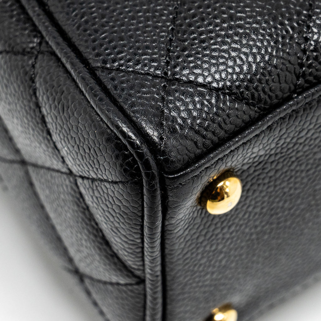 Chanel Vintage Quilted CC Logo Bowling Bag Caviar Black