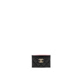 Chanel 23P Quilted CC Logo Card Holder Caviar Black L (Microchip)