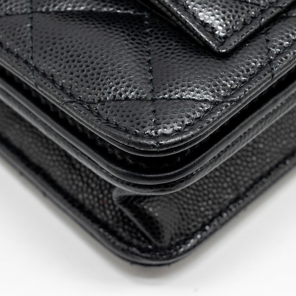 Chanel flap wallet with chain caviar black  (microchip)