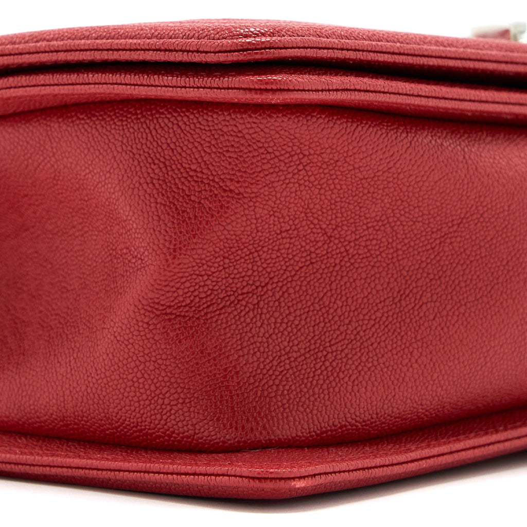 Chanel Medium Boy Bag Caviar Red