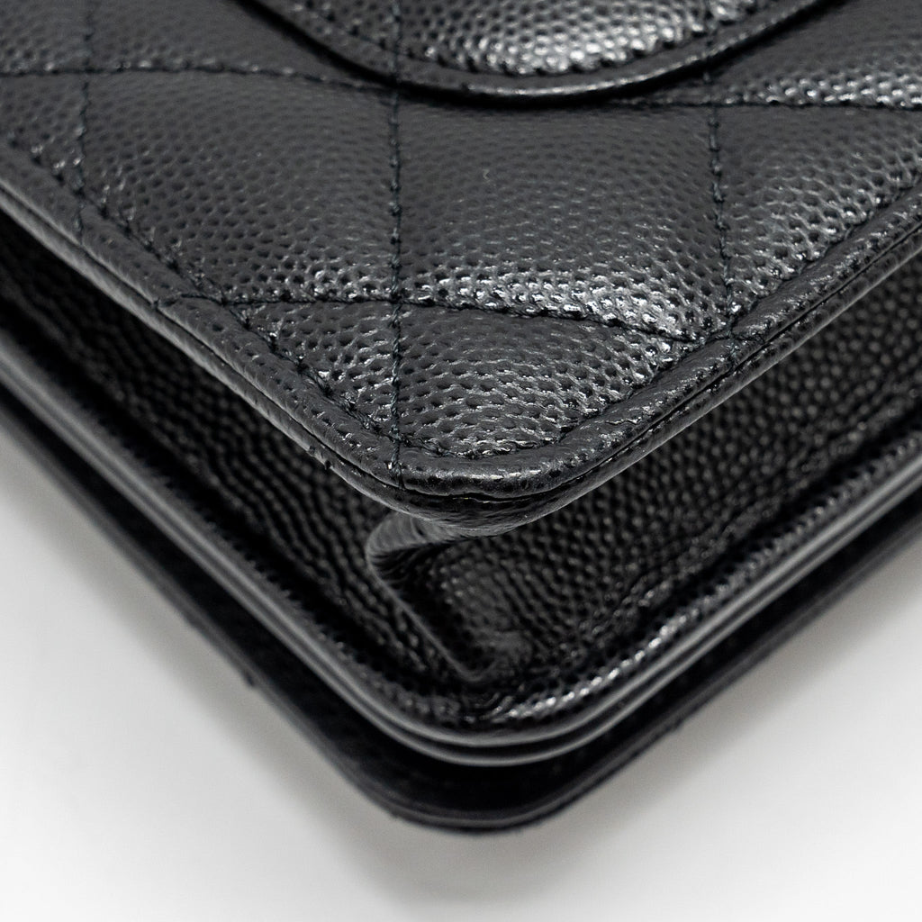 Chanel flap wallet with chain caviar black  (microchip)