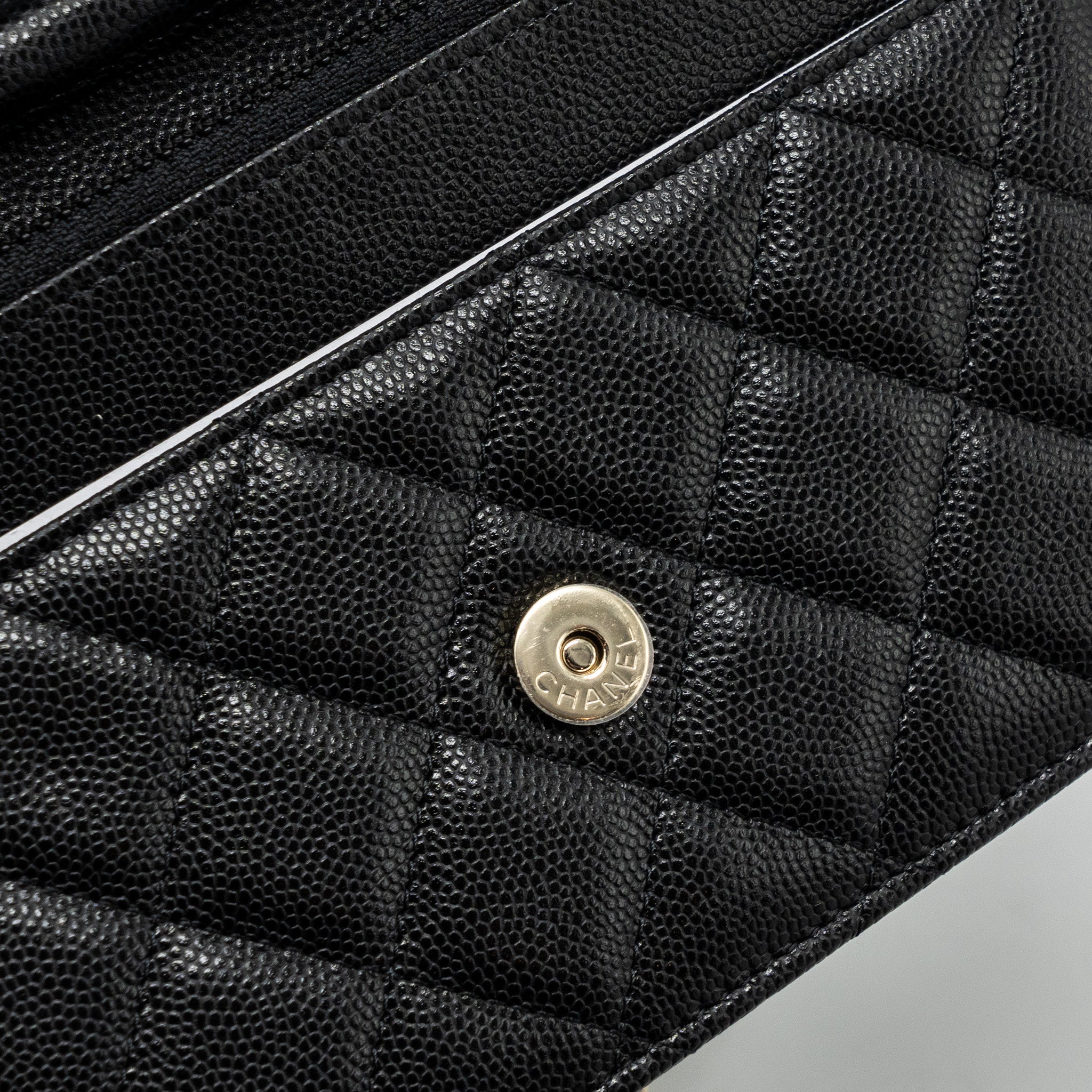 Chanel Detailed Logo Wallet On Chain Caviar Black L (microchip)
